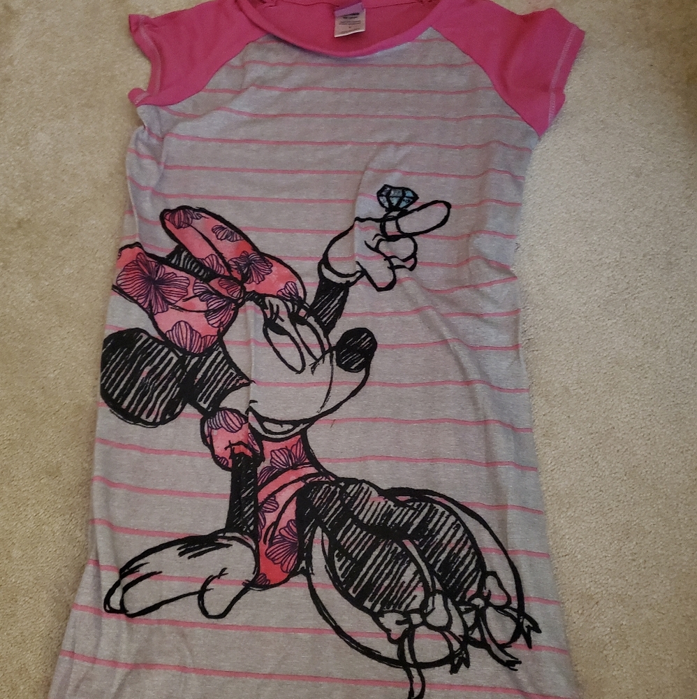 Disney minnie night gown